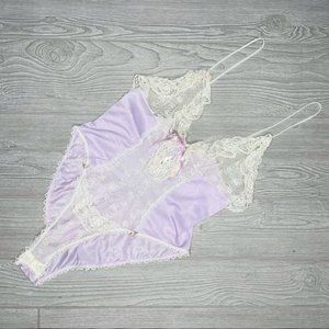 Vintage Treasures by faris sexy silky lace ruffle lingerie body suit size medium